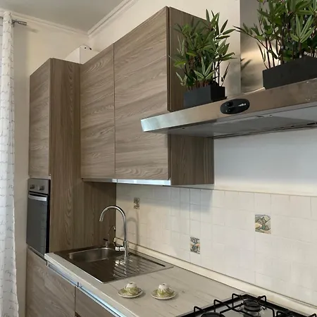 Mama - Metro C Mirti Apartment Rome