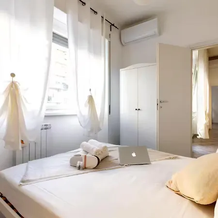 Trastevere 2rooms With Balcony Apartment