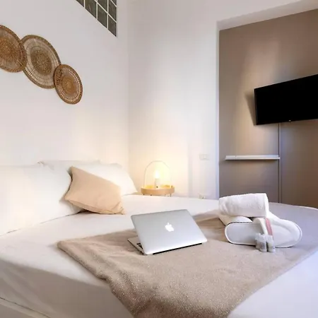 Apartment Trastevere 2rooms With Balcony