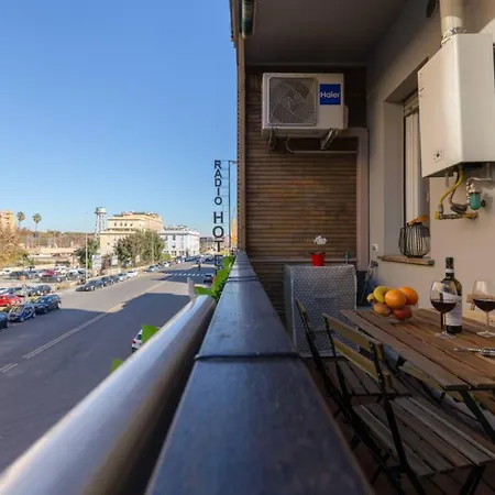 Apartment Trastevere 2rooms With Balcony