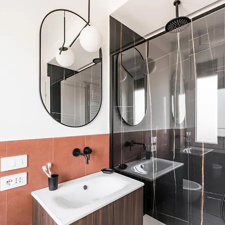 Apartment The Rent - Spacious Three-bedroom Flat In The San Giovanni Area *