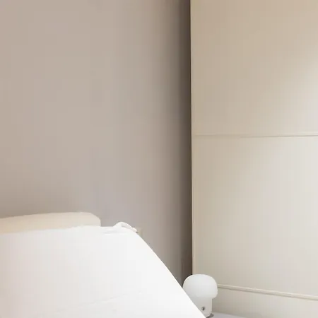 Azzurra Apartment