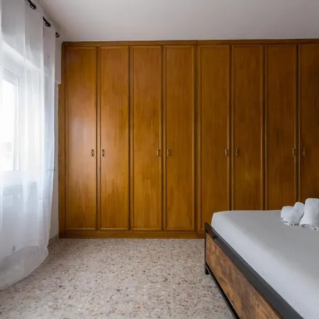 Katia House