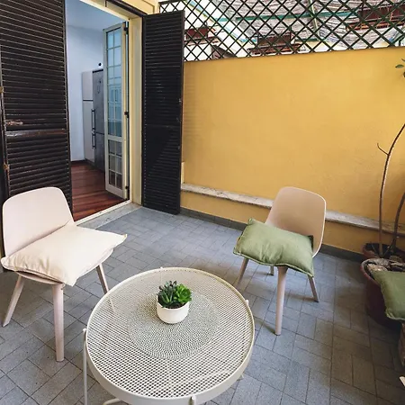 Habitat 42 Guest house