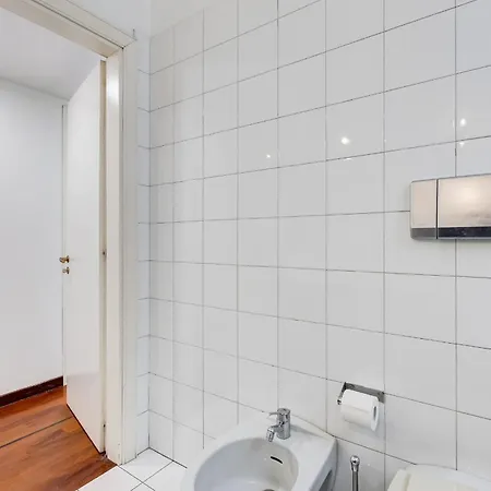 New Flat Beethoven * Rome