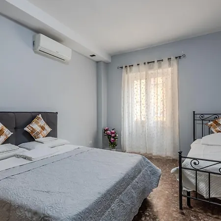 Star Bed & Breakfast