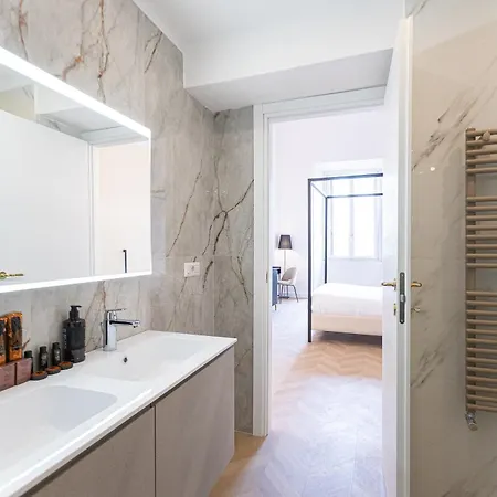 Mellini View By In Apartment