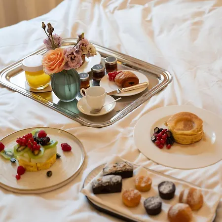 Szálloda D'inghilterra - Starhotels Collezione 5*