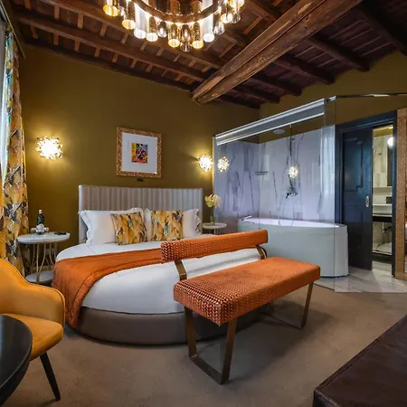 Torre Argentina Relais - Residenze Di Charme Guest house 3*