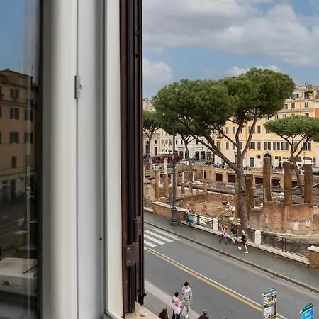 Torre Argentina Relais - Residenze Di Charme Guest house