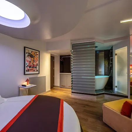 Torre Argentina Relais - Residenze Di Charme 3*