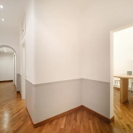 Apartment Dadada By Buddyrent Rome