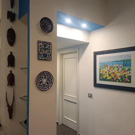 Apartment Large Vatican Loft Near The Metro Rome