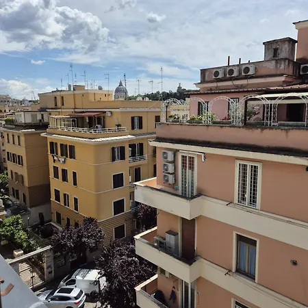 L'oasi Romana Apartamento *