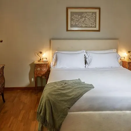 Villa Treasurerome Trevi Signature Penthouse Rome
