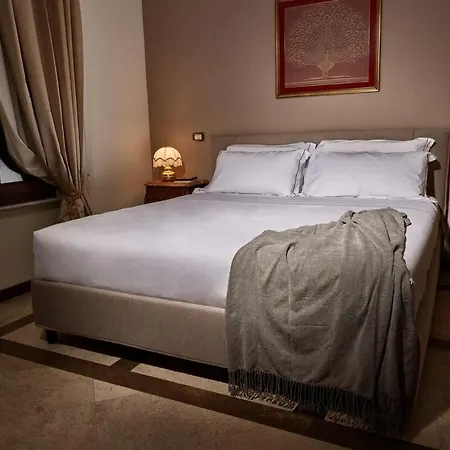 Treasurerome Trevi Signature Penthouse Villa *