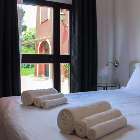 La Torre Rossa Guest house *