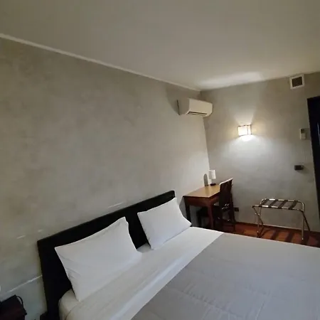 La Valle Dei Casali B&B Con Piscina E Natura A Roma Bed & Breakfast Rome