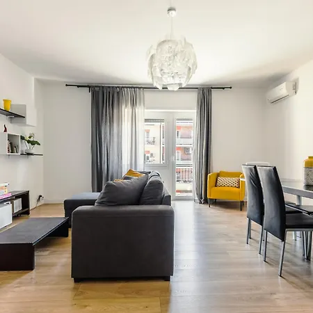 Costanza In Apartment Rome