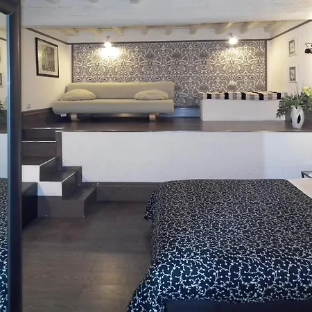 Affittacamere Relais Palazzo Taverna Roma