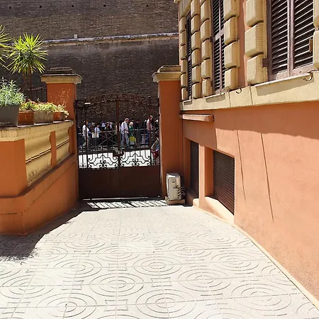 Porta Del Vaticano Apartment Rome