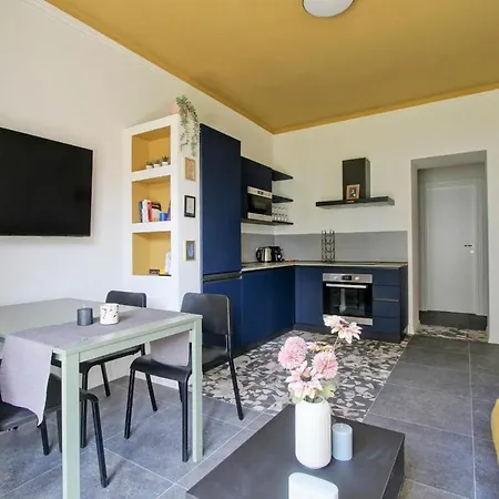 Apartment Academia Style By The Halls Of Knowledge *