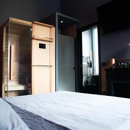 Guest house One Of One Experiences -