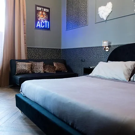 One Of One Experiences - Guest house *