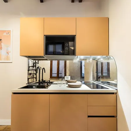 The Secret Terrace - Navona Apartment Rome