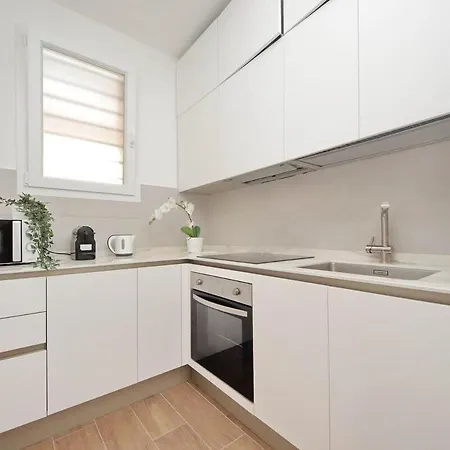 Sabelli 3 Indipendente Con Privato * Rome