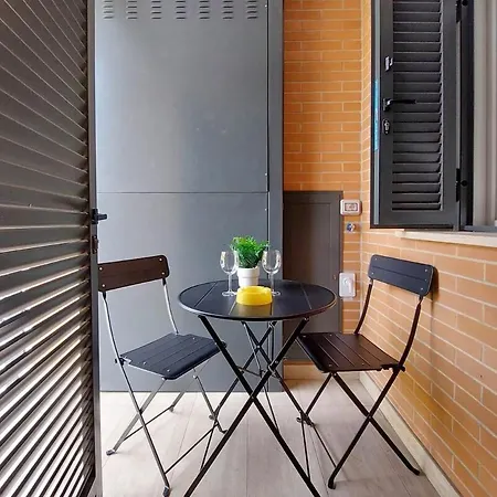 Sabelli 3 Indipendente Con Privato Apartment