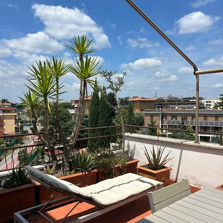 Appartamento Con Terrazza Vicino Gemelli E Vaticano * Rome