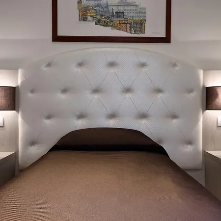 Lory House * Rome