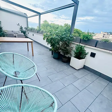 Beautiful Penthouse Apartment *