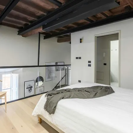 Sonder By Marriott Bonvoy Trastevere Piazza Trilussa