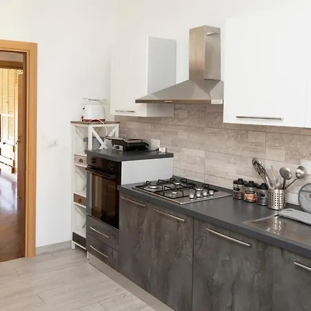 Relais Rosselli Homestay