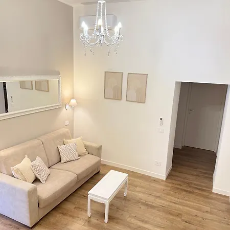 Seiemme Colosseo Luxury 2 Apartment *