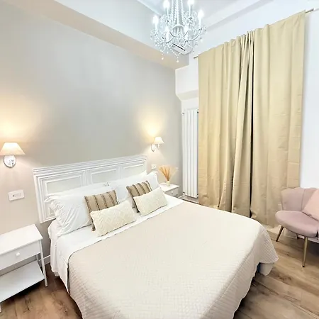Seiemme Colosseo Luxury 2 Apartment *