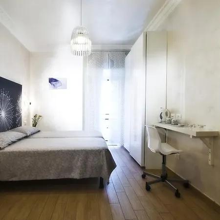 Domus Diana Guest house 2*