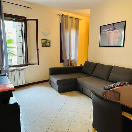 Queen Venice Apartment Venice