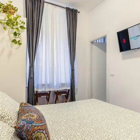 Apartment Britannia 36 Rome