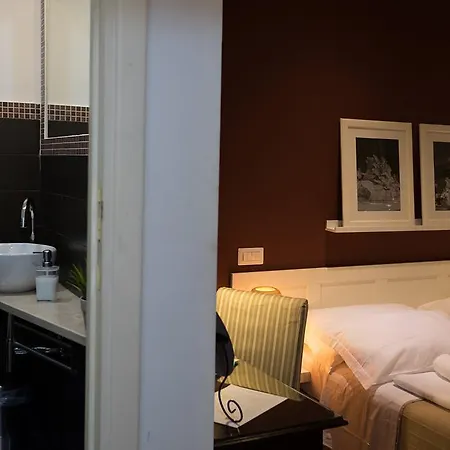 Guest house Pigneto Luxury 2*