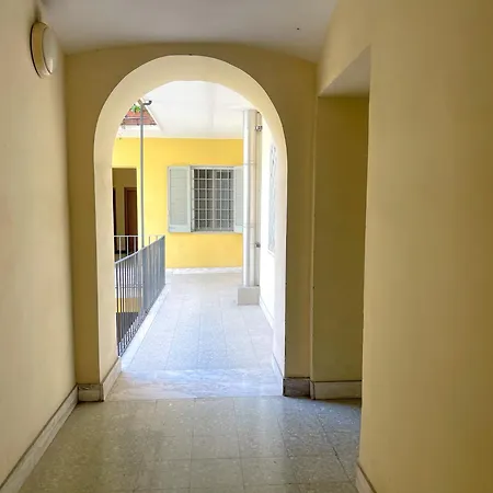 Maria Teresa Ii - Refined Living With Excellent Links - Via Alessandria Appartement Rome