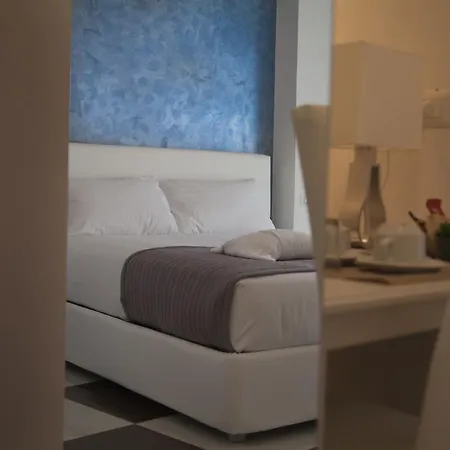 Saint Peter's Luxury Domus Guest house