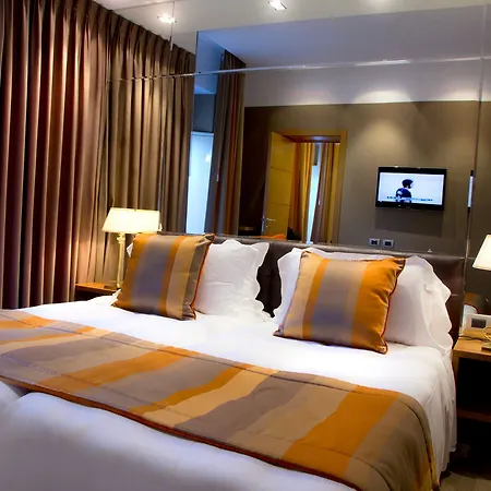 Marcella Royal - Rooftop Garden 4*