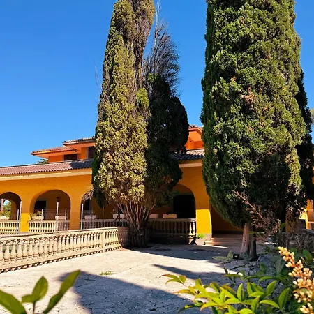 Due Leoni - Casa Per Turismo Cattolico ホテル *
