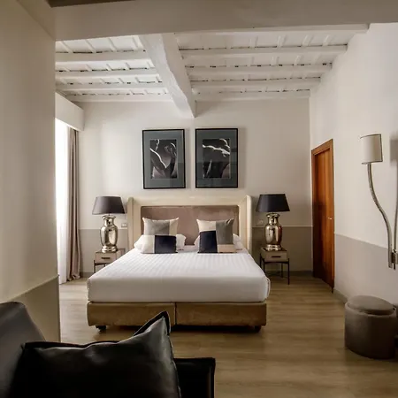 Condotti Boutique 4* Roma