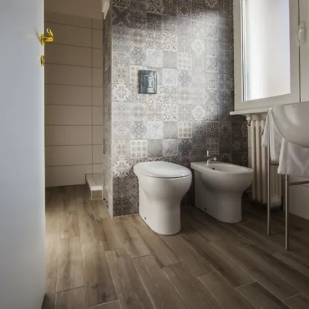 Bed & Breakfast Un Attimo A Rome