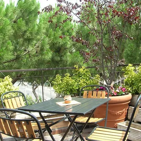 La Chicca Bed & Breakfast *