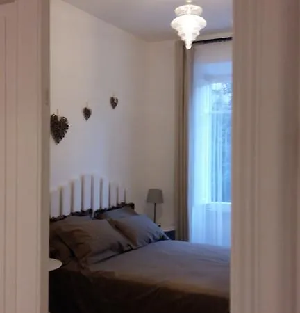 Casa Vacanza Boesso Apartment *